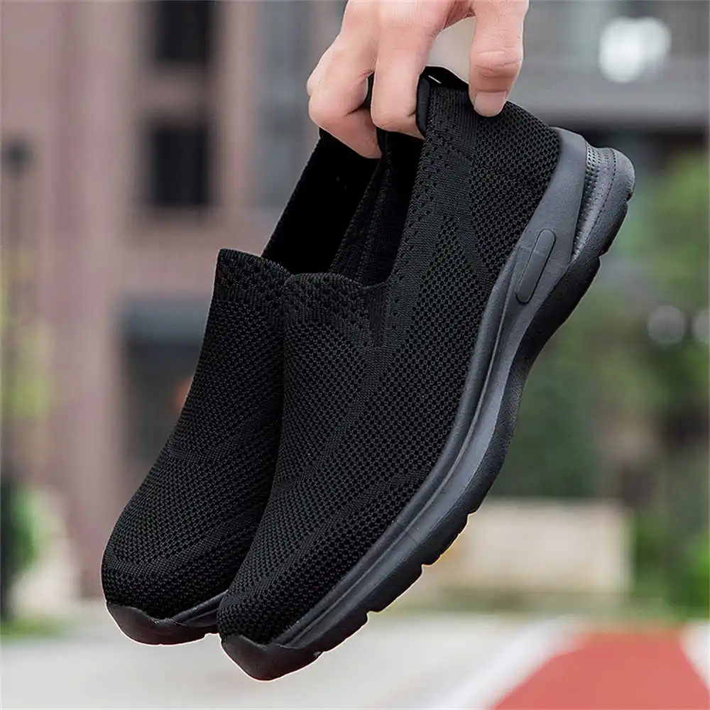 Streetwear Brand Design Ideas - Tanpa renda jaring sepatu bot pria,