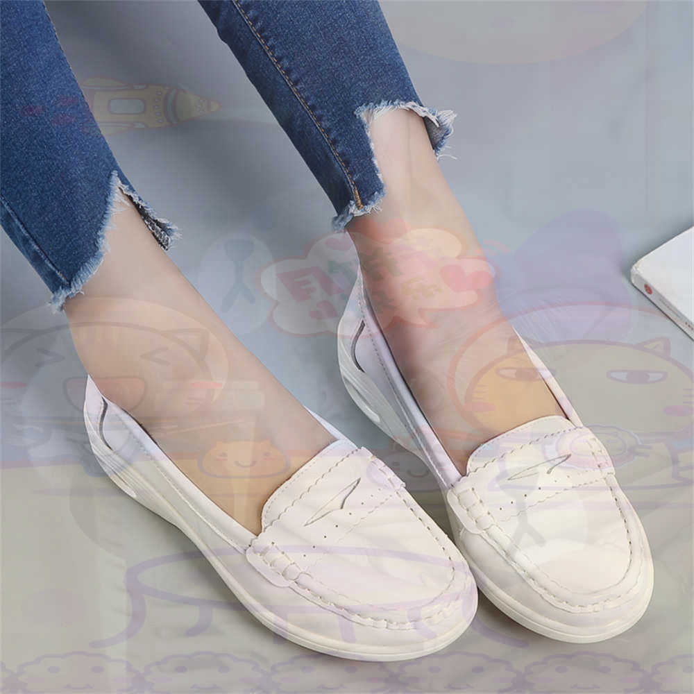 Streetwear Brand Design Ideas - Sepatu Ukuran Besar Wanita Slip-On Lembut