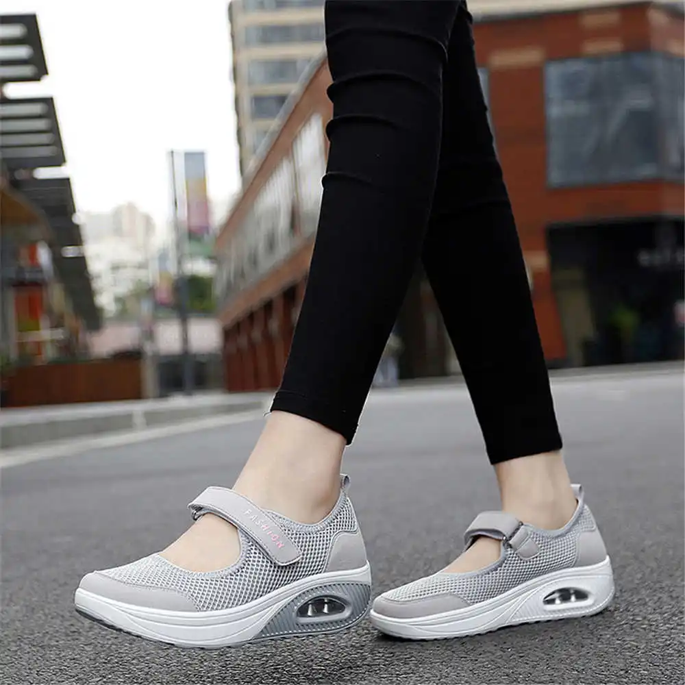 Streetwear Brand Design Ideas - Sepatu Basket pria, sneaker olahraga warna