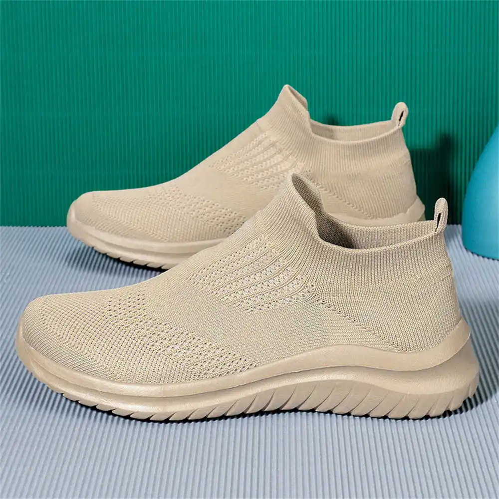 Sepatu olahraga pria, krem lem - Streetwear Brand Collection ulasan dan harga